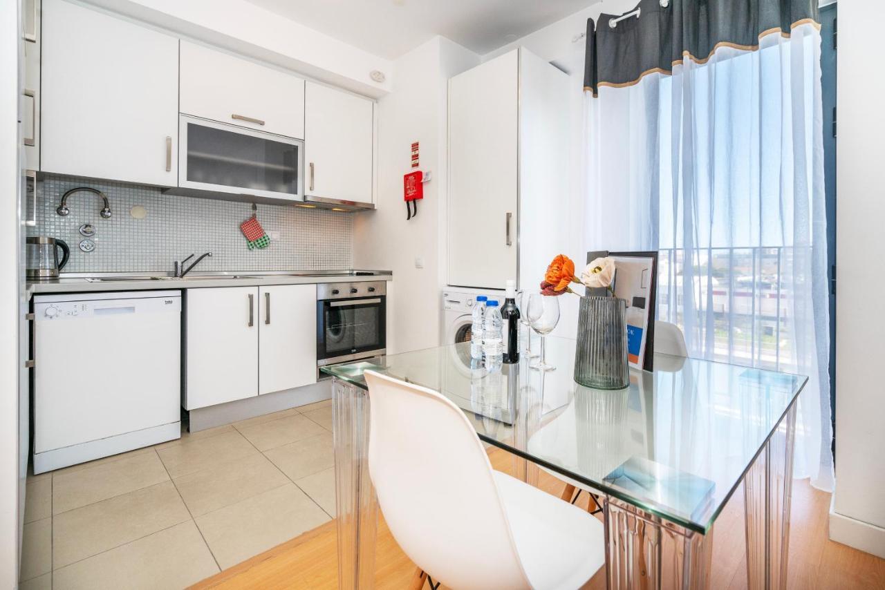 Modern Flat By Lagos Marina And Old Town Lagos Exteriör bild